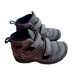 KEEN Unisex Kid's Hikeport Mid-height Waterproof Boots, size 13